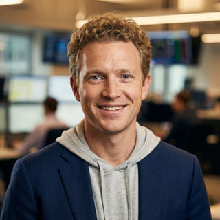 Ryan Brooks, analyste principal en trading chez Silex Investode, photo de profil